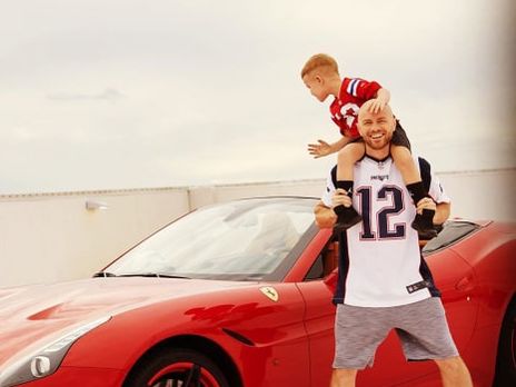 Яма покатал сына на водном мотоцикле