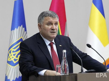 Геращенко заявил, что Порошенко все пять лет пытался дискредитировать Авакова