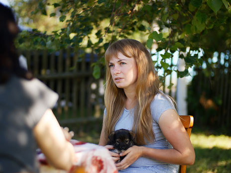 ﻿Зґвалтування в Кагарлику. Поліцейські забрали в потерпілої паспорт і все ще не віддали