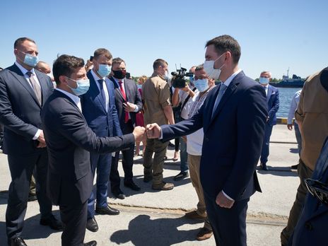 Зеленский поручил Юзику возродить футбольный клуб 