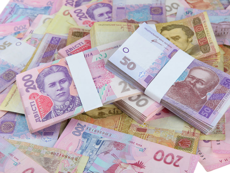 ﻿В Україні збираються з 1 вересня підвищити мінімальну зарплату