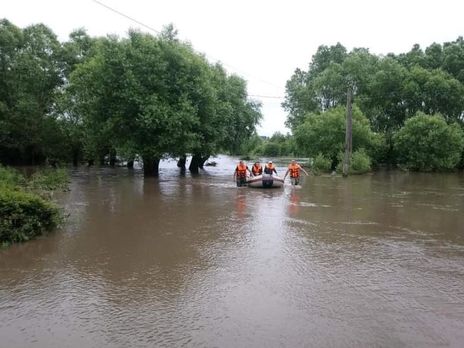 Чотири області України постраждали від повені