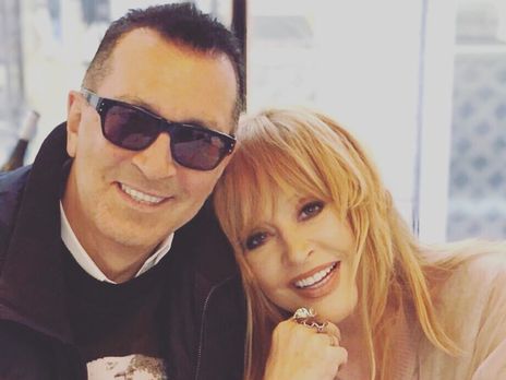 Пугачева приняла гостей у себя в Грязи. Опубликовано фото застолья