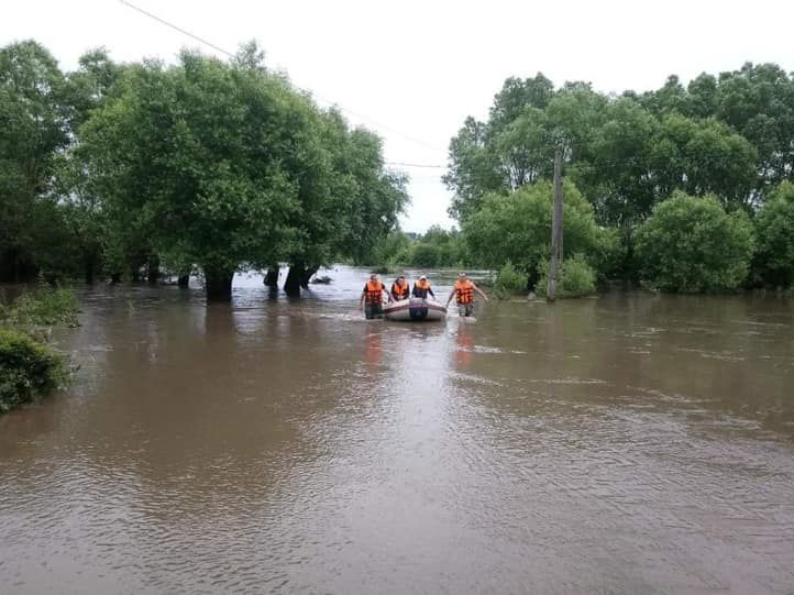 В Ивано-Франковской области нашли тело пропавшего во время наводнения водителя