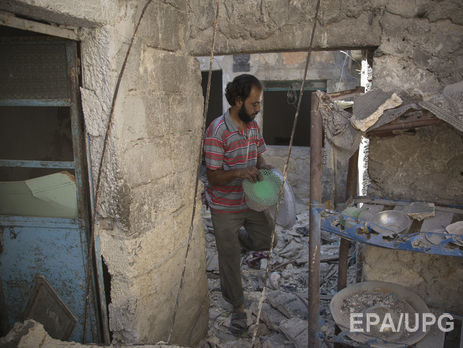 Активисты: По позициям повстанцев в Алеппо нанесли четыре авиаудара