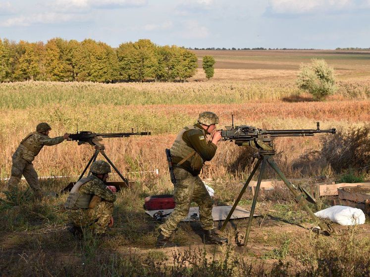 ﻿Бойовики відкрили вогонь біля Новозванівки, поранено двох українських військових – штаб ООС