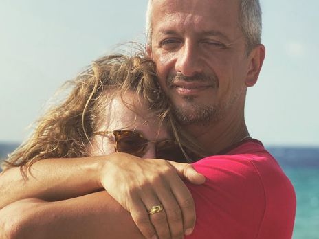 Богомолов показал 