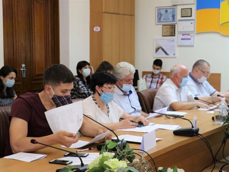 У Житомирі послаблюють карантин, відкривають готелі і ТРЦ