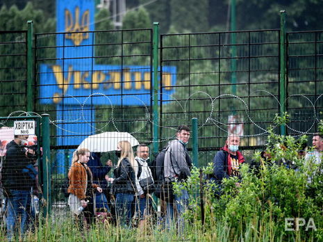 Польша отменила обязательную обсервацию для пассажиров авиарейсов из Украины