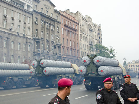 ﻿ДБР повернуло вилучені прилади військовим і відкрило справу проти своїх співробітників