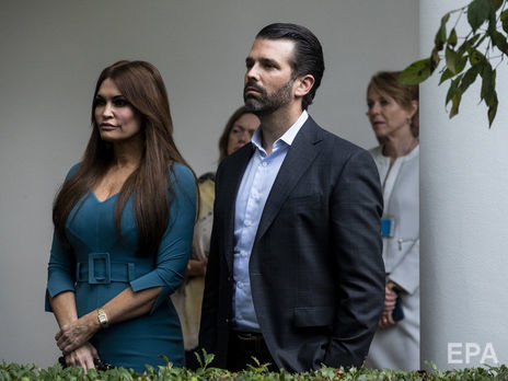 ﻿Коронавірусом заразилася дівчина Дональда Трампа – молодшого