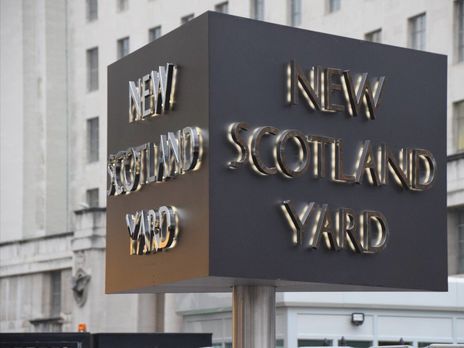 ﻿У Лондоні під час розгону вечірки постраждало 11 поліцейських