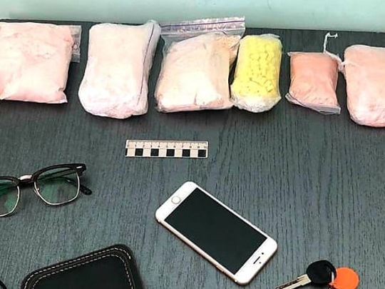 На границе с Польшей задержали жителя Львова с 1 кг амфетамина и около 300 таблетками экстази