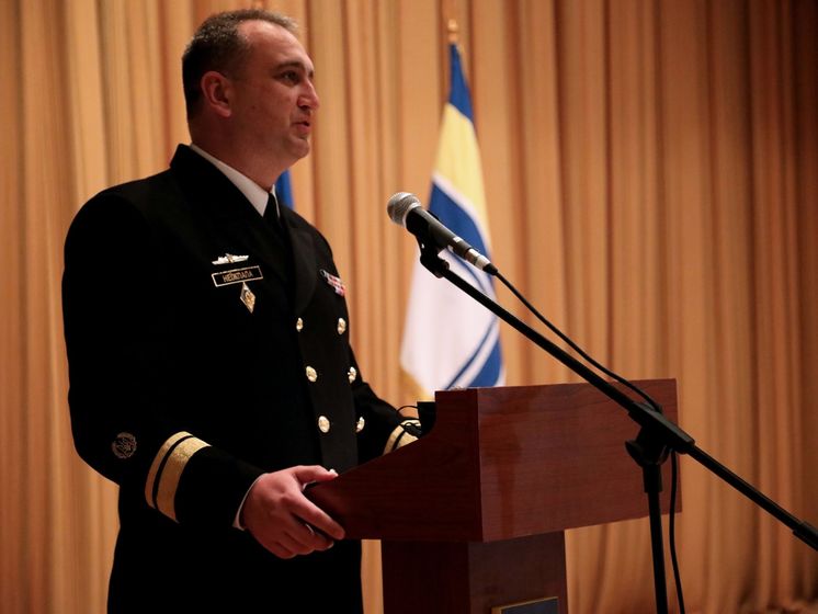 "Не отвечаю". Командующий ВМС Украины заявил, что с ним пытаются связаться оставшиеся в Крыму экс-военные