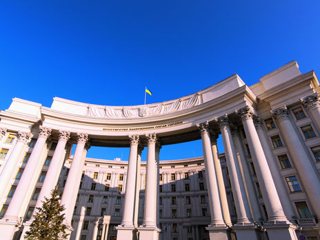 ﻿Україна відновила роботу 105 зі 116 дипустанов за кордоном – Кулеба