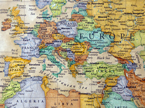 ﻿Іноземцев: На 1 км² російської площі витрачають стільки само грошей протягом року, скільки у Швейцарії – протягом дня