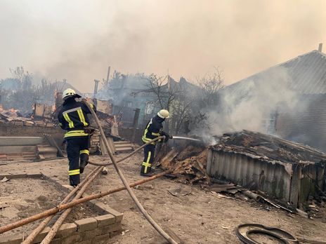 ﻿Лісові пожежі в Луганській області. Госпіталізовано 28 осіб, серед них 17 дітей