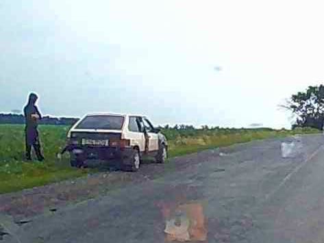 Подозреваемые в подрыве автомобиля "Укрпошти", вероятно, передвигаются на ВАЗ-2108, их снял видеорегистратор – полиция 