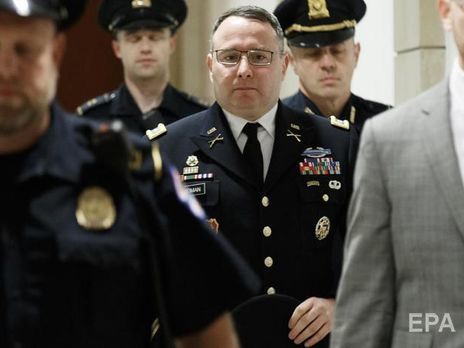 Свидетель разговора Зеленского с Трампом офицер Виндман подал в отставку из вооруженных сил США