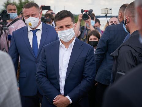 Зеленский: Верим, что не будет второй волны COVID-19 и дети смогут пойти в школу с 1 сентября