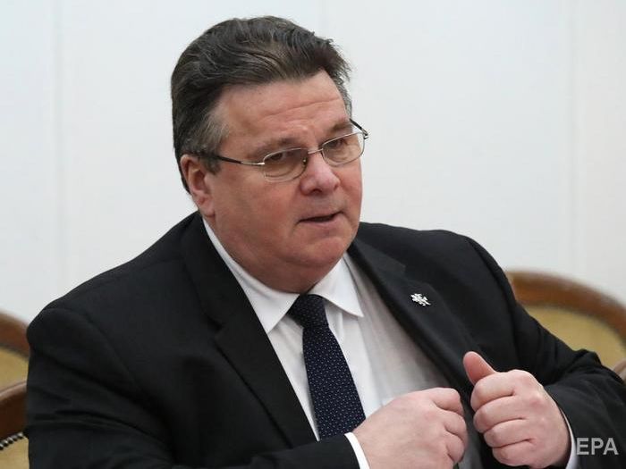 Глава МИД Литвы призвал Россию освободить незаконно задержанных украинцев