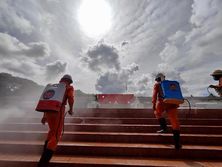 Число жертв COVID-19 во всем мире приближается к 555 тыс.