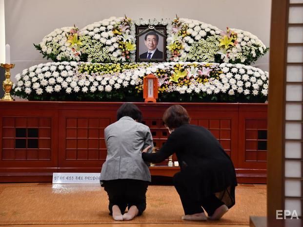 Мэр Сеула, предположительно, покончил жизнь самоубийством