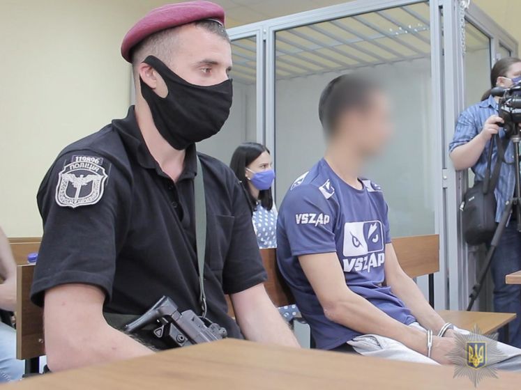 В Полтаве суд арестовал трех подозреваемых в ограблении автомобиля "Укрпошти"