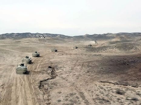 Унаслідок конфлікту на кордоні Вірменії та Азербайджану загинуло четверо військовослужбовців, уночі перестрілка продовжилася