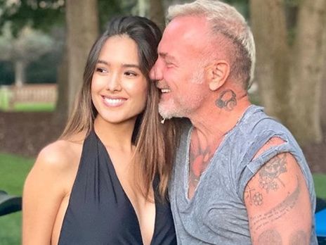 Беременная девушка Вакки Фонсека готовится узнать пол первенца