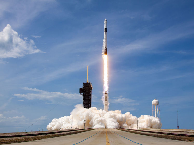 ﻿SpaceX доправить у космос перший військовий супутник Південної Кореї