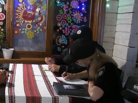 Полицейские за выходные приостановили работу 143 развлекательных заведений, нарушавших карантин – МВД Украины