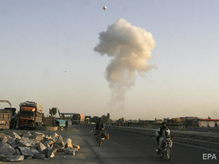 ﻿Таліби напали на військовий об'єкт в Афганістані. Це перша атака після укладення угоди між "Талібаном" і США