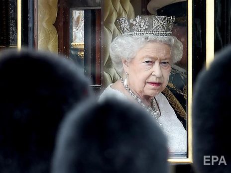 Букингемский дворец выпустил собственный джин