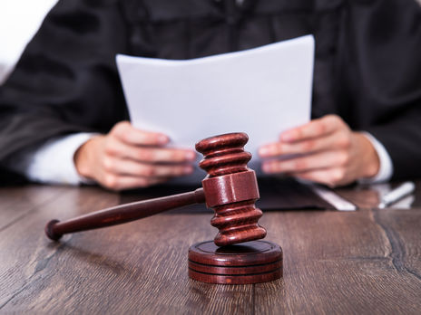 Судье, которая ведет дело об убийстве журналиста Сергиенко, сообщили о подозрении – СМИ