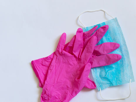 В Украине третьи сутки более 800 новых случаев коронавируса, за день больше выздоровело, чем заразилось