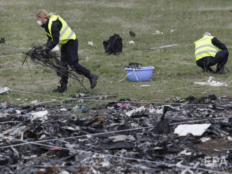 Boeing 777 авиакомпании Malaysia Airlines потерпел крушение 17 июля 2014 года вблизи Тореза Донецкой области