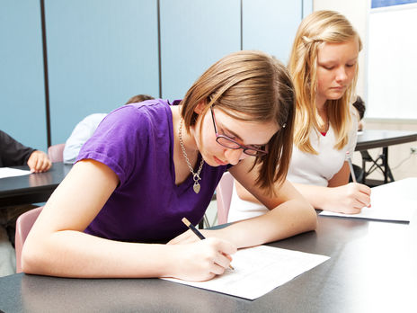 В Украине завершилась основная сессия ВНО