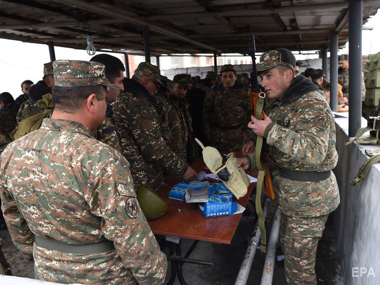 ﻿В Азербайджані 23,5 тис. осіб захотіло служити в армії на тлі конфлікту на кордоні з Вірменією