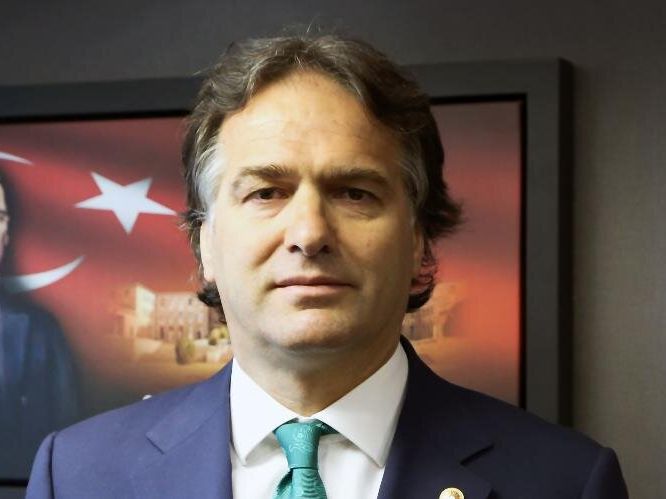 ﻿Член президентської ради Туреччини припустив, що Анкара визнає Крим російським