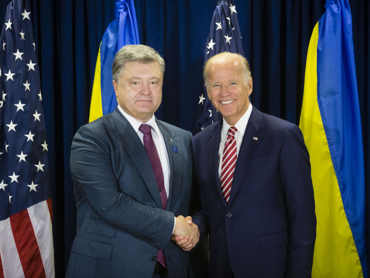 Байден: США готовы дать Украине $1 млрд кредитных гарантий