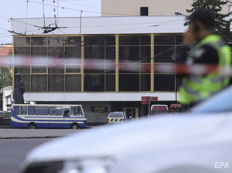 ﻿Захоплення терористом автобуса із заручниками в Луцьку. Онлайн-репортаж