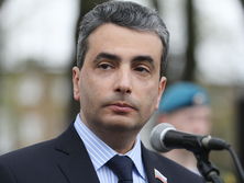 Шлосберг: Большинство граждан России, живущих в Крыму, сохранили украинские паспорта. Люди понимают, что история может повернуться по-разному