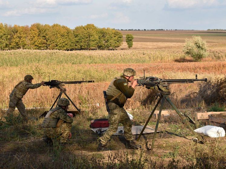 ﻿Бойовики на Донбасі за допомогою безпілотника поранили двох українських військових – штаб ООС