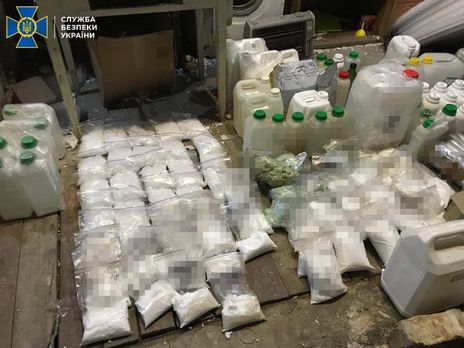 СБУ за полгода ликвидировала 11 нарколабораторий и изъяла контрабанду на 150 млн грн