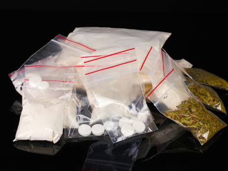 Зеленский предлагает отменить залог для арестованных по делам, связанным с наркопреступлениями