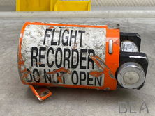 ﻿У Франції розшифрували дані з чорних скриньок збитого літака МАУ