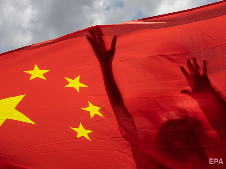 ﻿Китай вимагає закрити американське консульство в Ченду