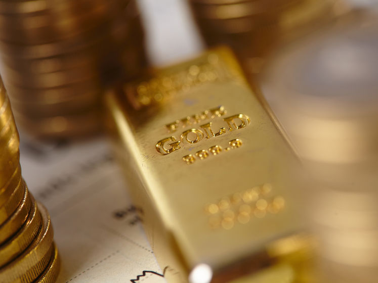Цена золота выросла до исторического максимума