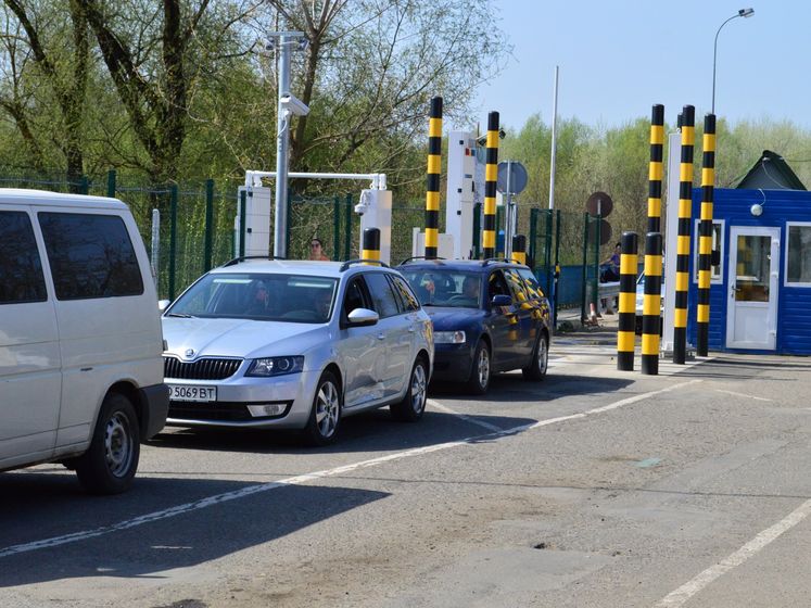 На границе Венгрии и Украины необходимо увеличить количество пропускных пунктов – посол